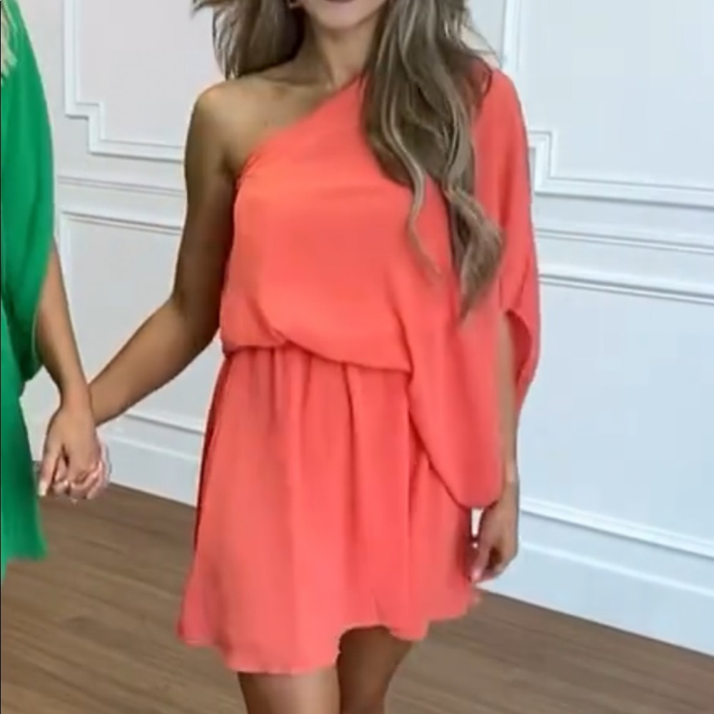 Bella and Bloom Boutique - One shoulder mini dress size Small